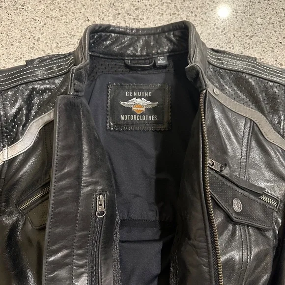 Harley Davidson Women’s Hairpin Riding Jacket - Picture 2 of 3